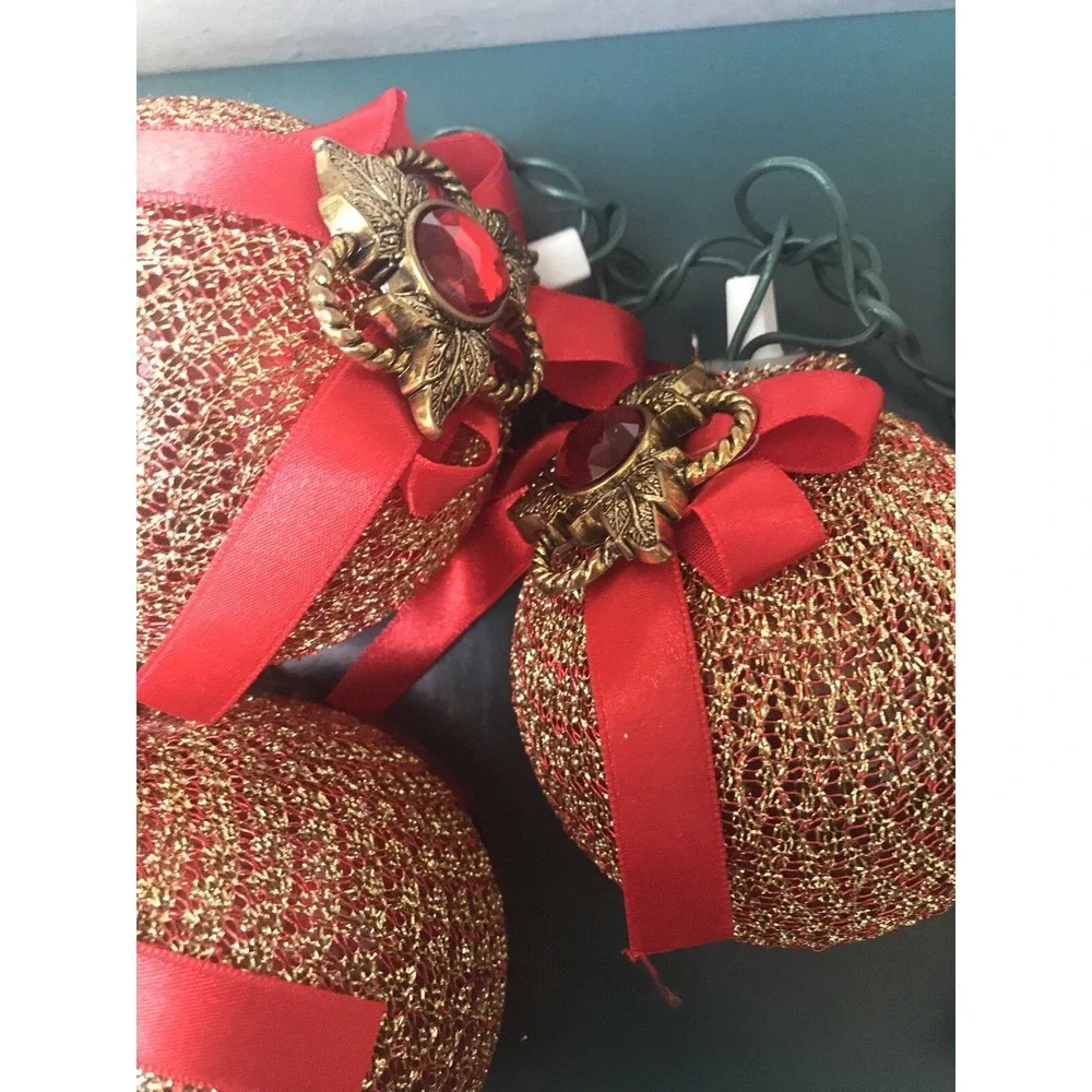 Vintage Christmas‎ String Lights Ornaments Red Ribbon & Gold Accents
